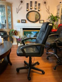 MASSAGE. OFFICE. CHAIR. FOR. SALE