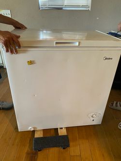 Deep freezer