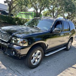 2003 Ford Explorer