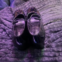 Women’s Dress 👗 Shoes Size 10