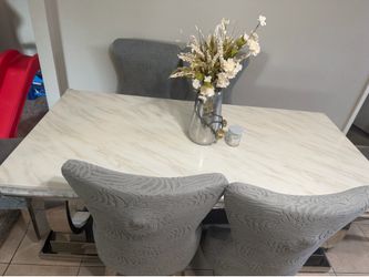 Marble 6 seater dining table with chairs