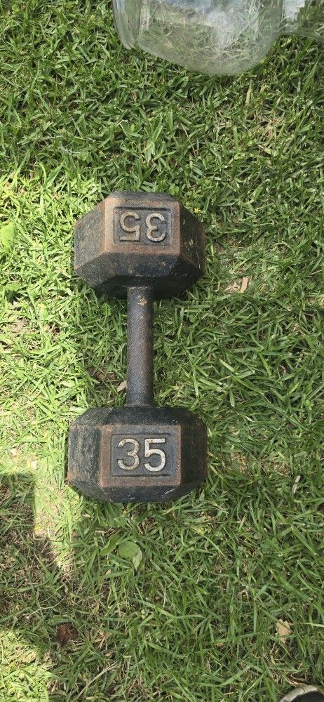 Dumbell