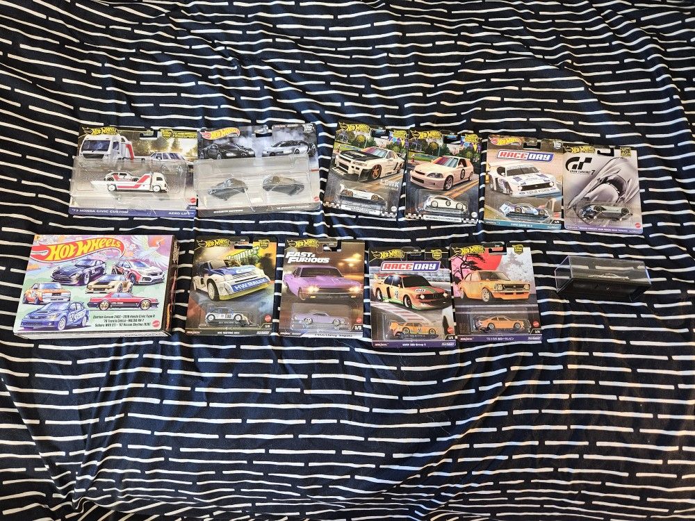 Hotwheels Premium, Base Hotwheels, and rare Inno 1:64 Nissan Skyline For Sale!!!NEED GONE