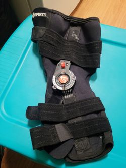 Breg Recover knee Brace