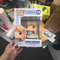 Sabrina Carpenter Funko 