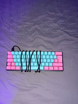 Glorious Gmk keyboard with glorious panda switches