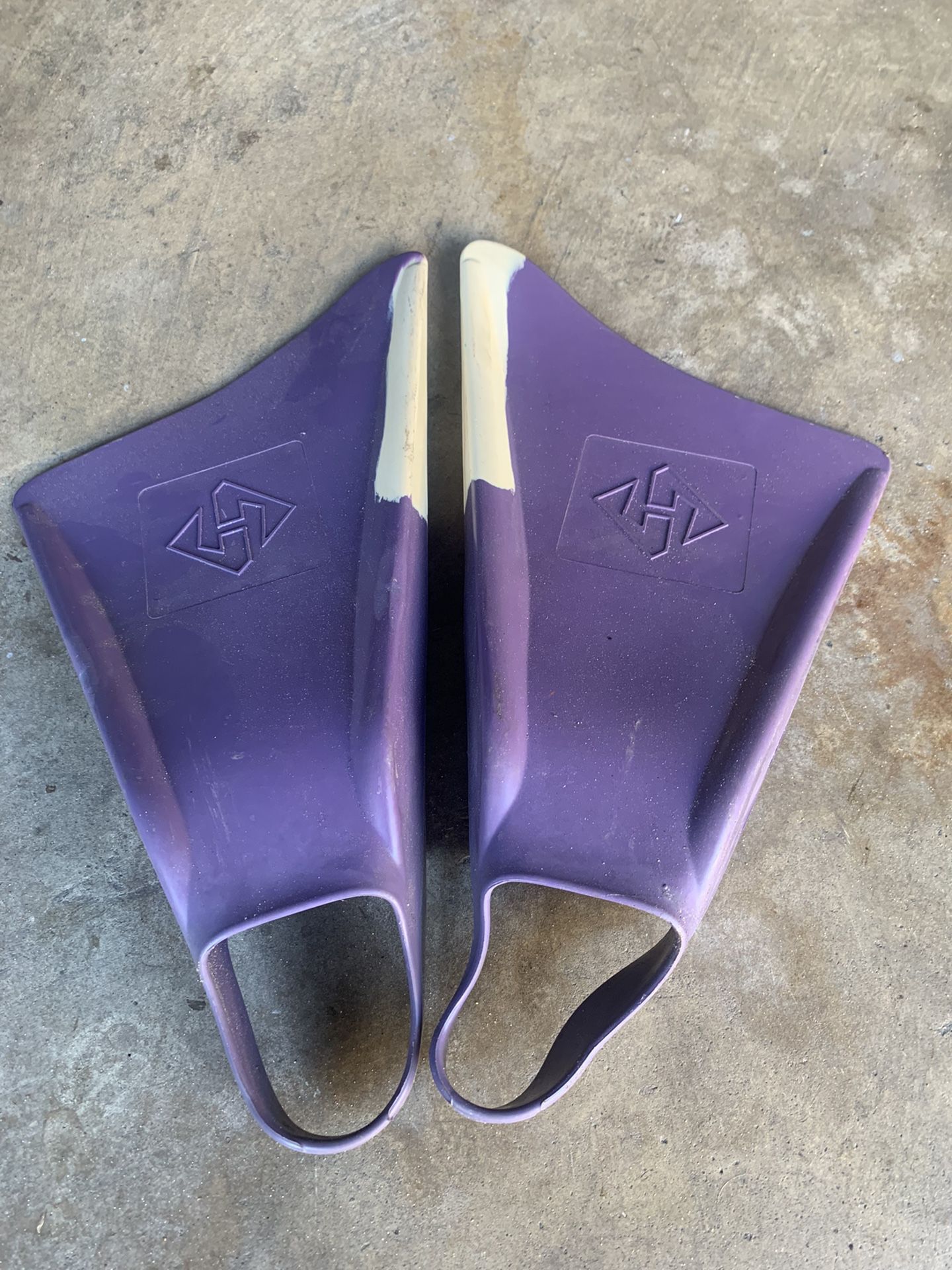 Fins For Boogie Boarding Or Body Surfing