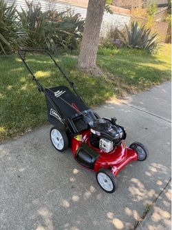 Like New Lawnmower $220 Obo