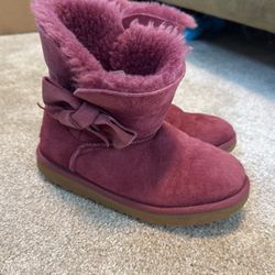 Girls UGG Boots Sz 3 Kids 