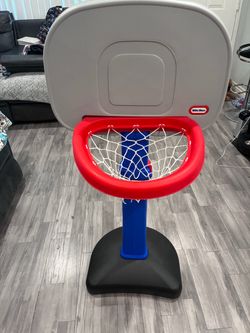 Little Tikes Kids Basketball Hoop