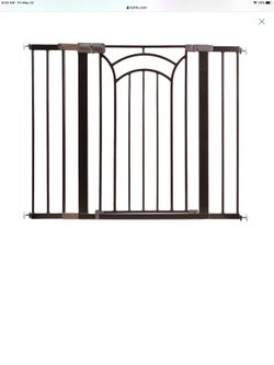 Safety first gate extra wide and tall brown opening up to 47 inches wide adjustable 36 inches high. It’s new in box