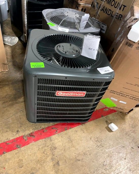 Goodman GSX 1.5 Ton 14 SEER Air Conditioner Condenser for Sale in San