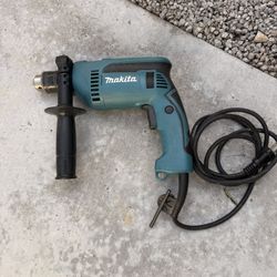 Makita 6 Amp5/8 In Corded Hammer Drill Like New $$$ 120