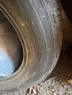 275/55R20 tire