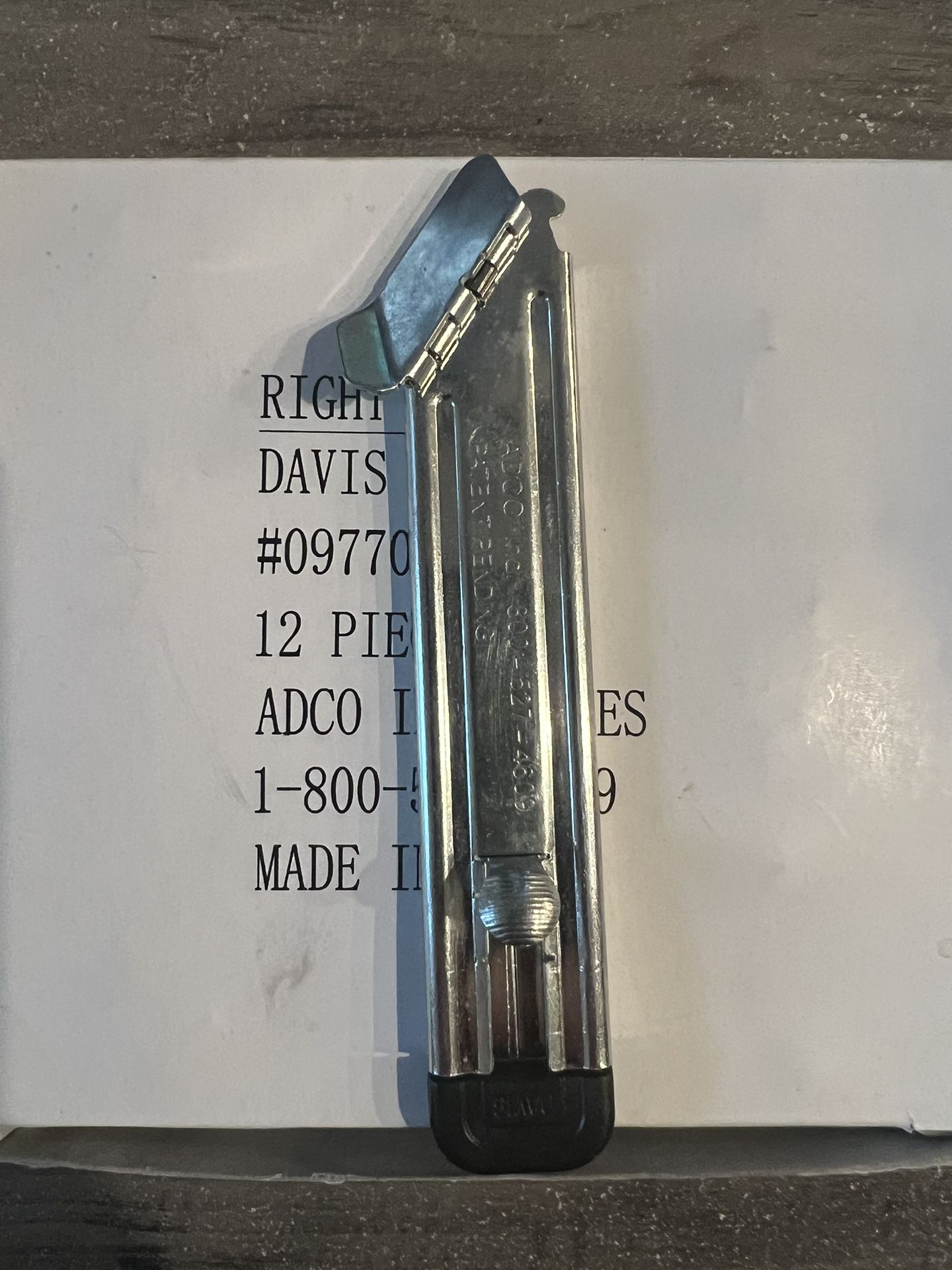 Safety Blade Box Cutter