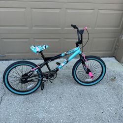 Kent Bicycle Tempest Freestyle Bike , 20" Inch Wheels, Black/Aqua Outdoor Exercise Fun Man Woman Boy Girl