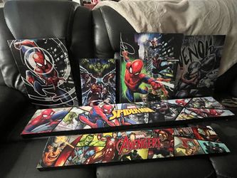 Superheroes wall frames