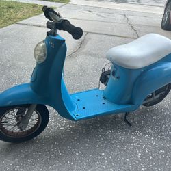 Newly built 49cc Razor Gas Mini Scooter 