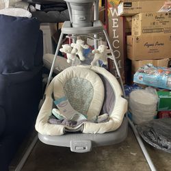 Graco Baby Swing 