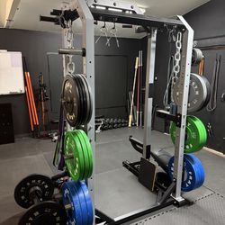 Fray Fitness Half Rack