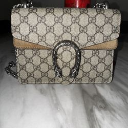 GUCCI  GG Supreme Monogram Small Dionysus Shoulder Bag 