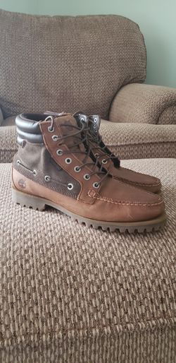 Like new Timberland boots size 8.5