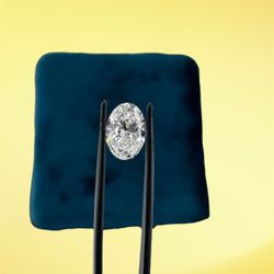 Oval Shape Lab-grown Certified Diamond 