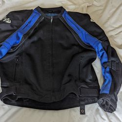 Motorcycle Jacket Medium, Saddle Bags, Tank Bag, Helmet 