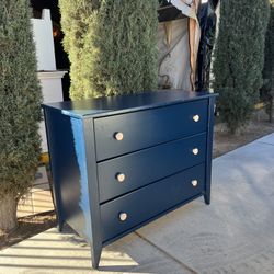 Blue 3-Drawer Dresser! 