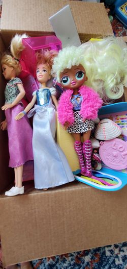 Girl toys