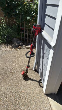Craftsman Weed Wacker And Battery (No Charger)