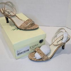 Women's heels 2 of 3