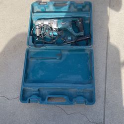 Makita Right Angle Drill