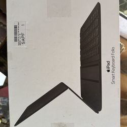 Apple Smart Keyboard Folio