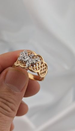 ✨ 14K Yellow & White Gold Butterfly Diamond Ring 💎