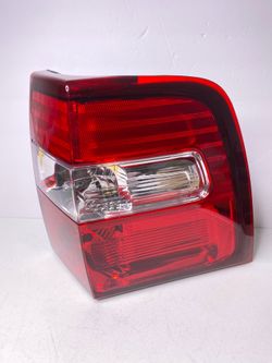 For Ford Expedition 07-14 Tail Light Assembly Unit Passenger Side DOT Certified | FO(contact info removed) | 7L1Z 13404 AA
