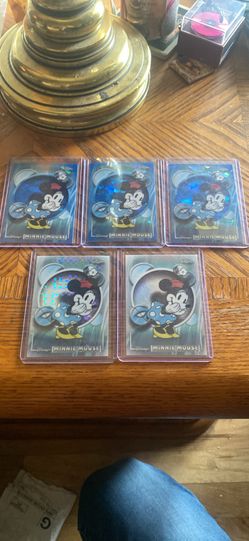 Topps Chrome Disney Sapphire Minnie Mouse Lot!!!
