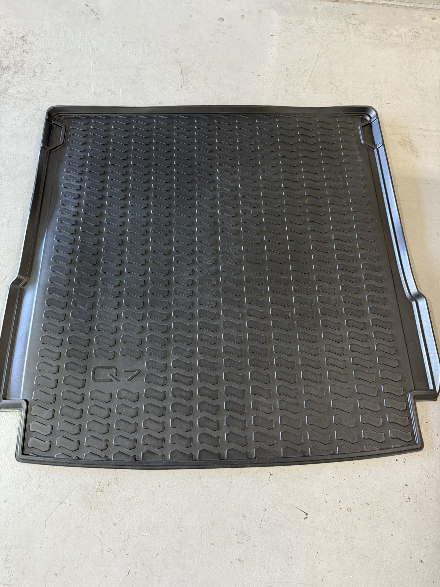 Audi Q7 All Weather Trunk Liner