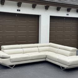 Sectional Couch/Sofa - Taupe - Delivery Available 🚛