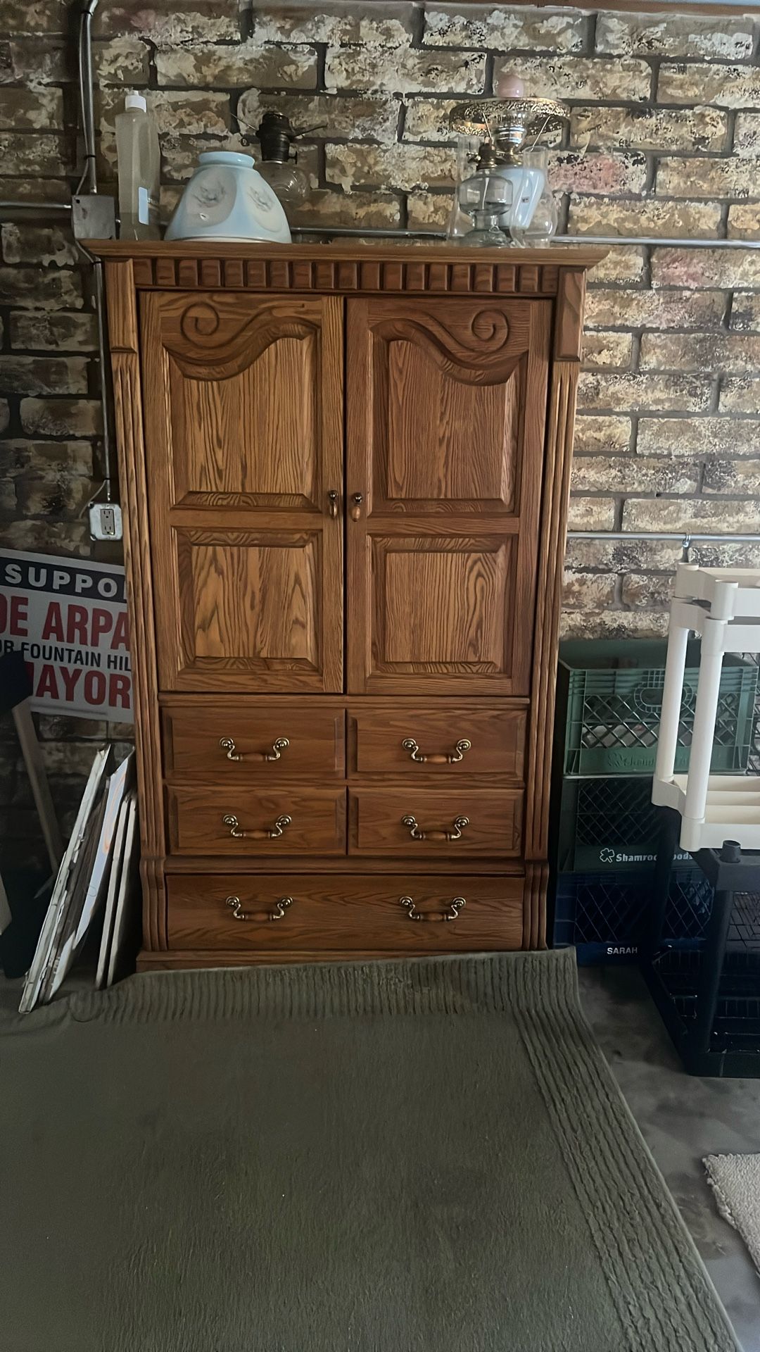 Armoire