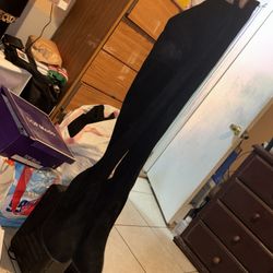 black knee high boots size 7 1/2
