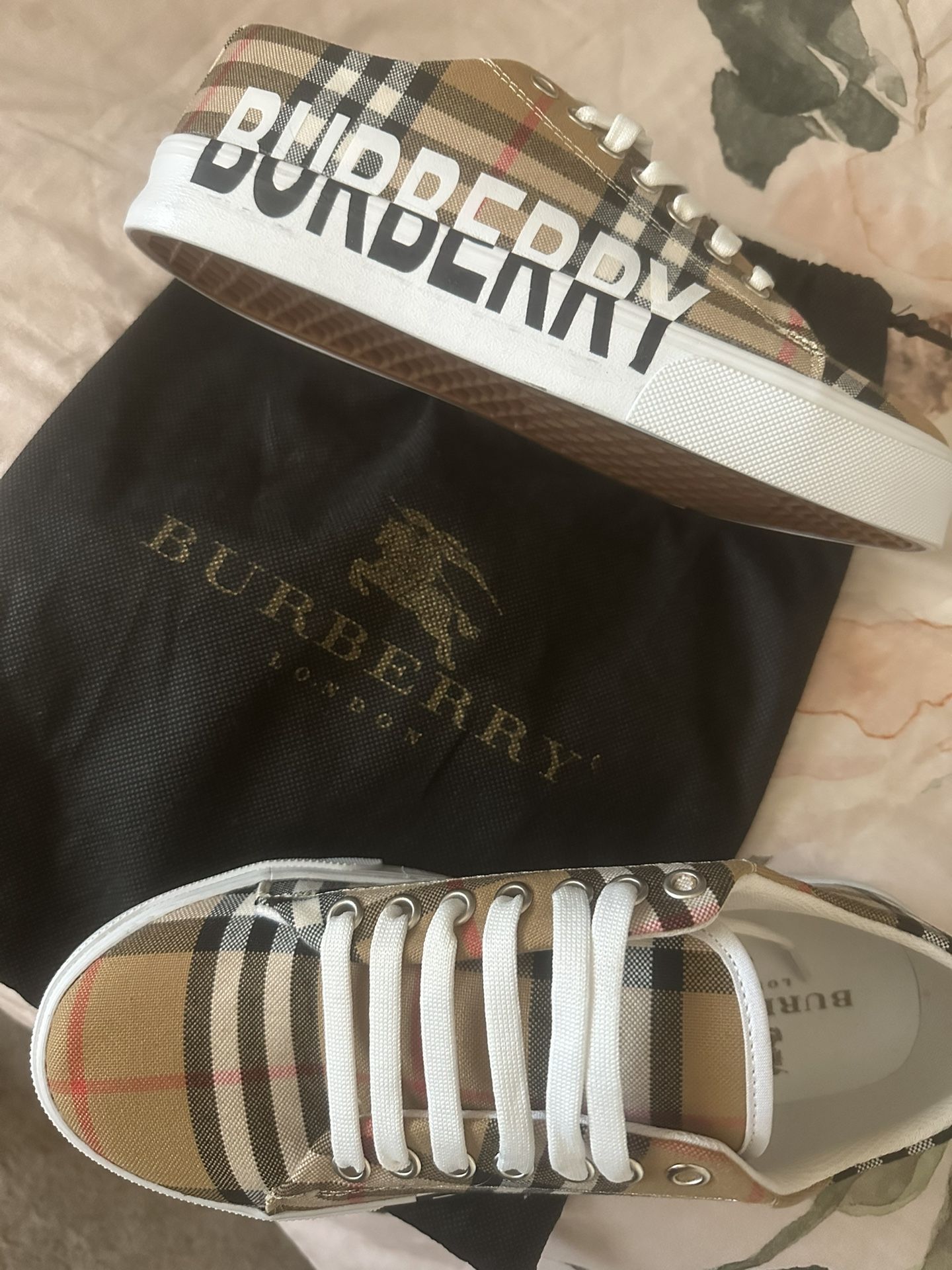 Burberry Shoes