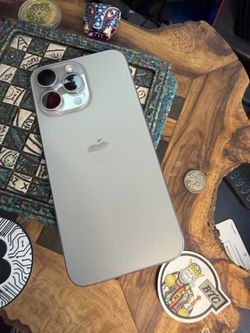 Iphone 15 pro max 256GB unlocked any sim