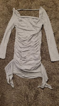 Grey ish dress with a mesh lace sleeves