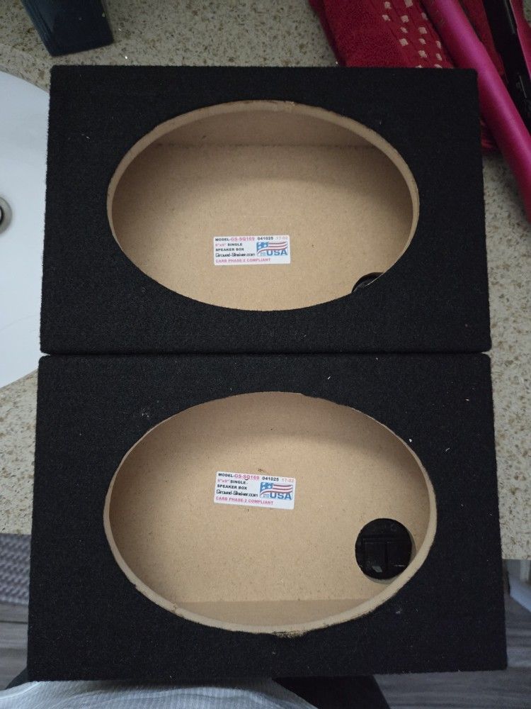 Pair Of Ground Shaker 6x9's