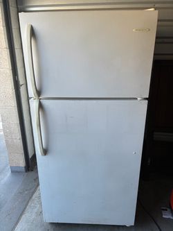 Frigidaire Refrigerator White