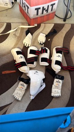 Taekwondo Sparring Gear Set