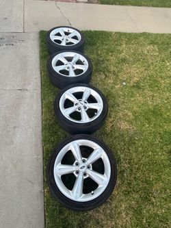 Ford Mustang wheels