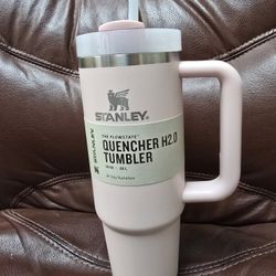 Stanley Rose Quartz 30oz