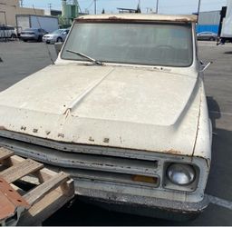 1968 Chevy C10 Step Side